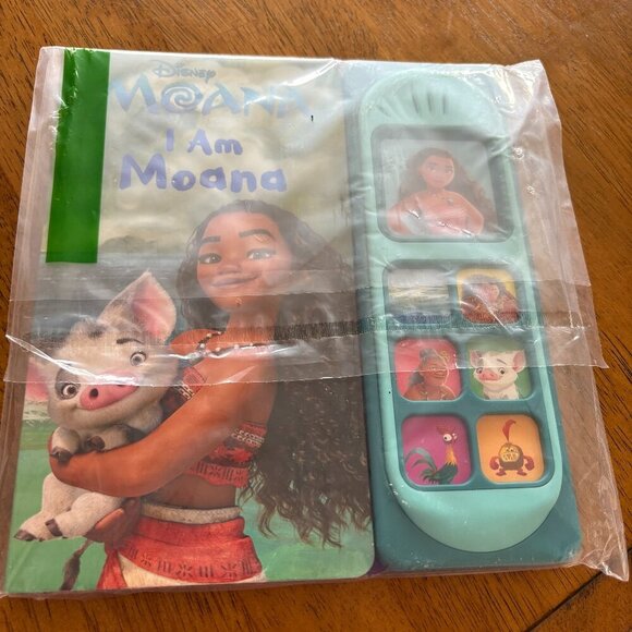 Moana Kids Board Book With Sounds From the Movie I am Moana NEW - Picture 1 of 5